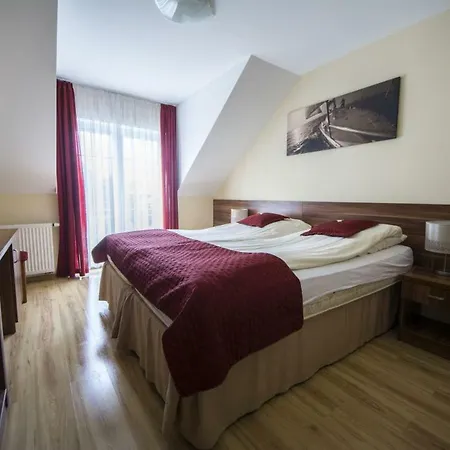 Maritima Quarto em Acomodações Particulares *